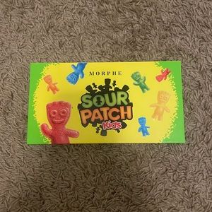 MORPHE X SOUR PATCH KIDS SOUR THEN SWEET ARTISTRY PALETTE